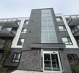 1 Bed + Den, 2 Full Bath Condo in Seton