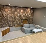 Bright 1 BR Bsmt suite with separate entrance & in-suite laundry