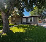 Beautiful Cozy Lakeview Home