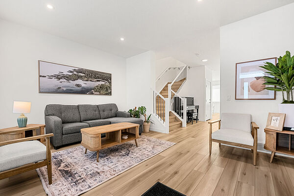 ALL INCLUDED - furnished 3 bedroom