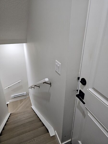 Mordern 2 bed room Basement suite in Rangeview