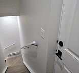 Mordern 2 bed room Basement suite in Rangeview