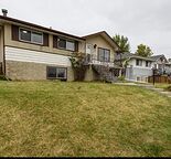 3-Bedroom Main Floor with Garage & Large Yard – Available Immediately