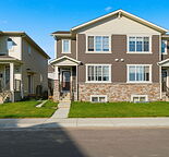 YORKVILLE - BEAUTIFUL DUPLEX