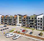 Alpine Park Upgraded Condo