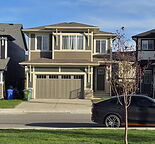 Brand-New Spacious 2-Bed Suite in Mahogany | Lake Access | Never Occupied