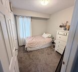 Pet Friendly, 3 bed Townhouse in Glenbrook