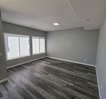 Beautiful 2 Bedroom Walkout Basement Suite