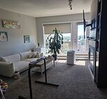 Furnished 3rd Floor 1 B/1B -Pet Ok/ All utilities included and underground prk — Springbank Hill, Calgary
