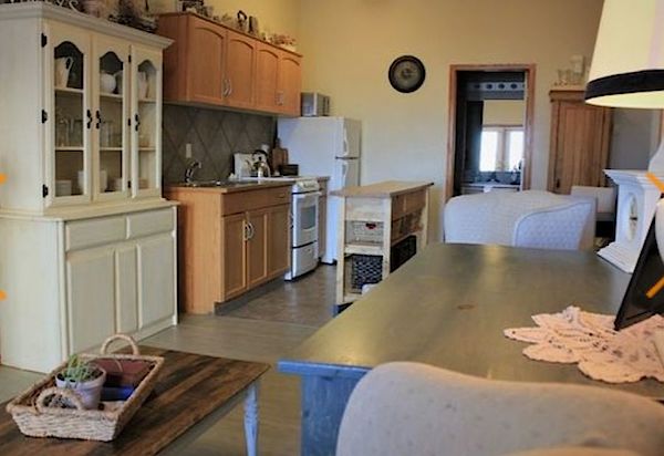 Cochrane 1 bedroom Basement for rent. Property photo: 78028-2
