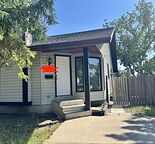 Bright 3-Bedroom Main Floor in Temple NE | Private Parking | Dedicated Laundry — Temple, Calgary