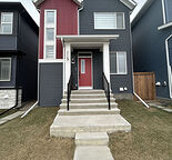 A Beautifully Located 4Bed 2.5Bath House in Glacier Ridge Community, NW Calgary