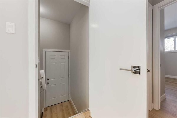 Fully renovated 2 bedroom Basement suite in desireable Rosemont