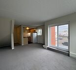 UNIQUE ALL INCLUSIVE 2 STORY APARTMENT AVAILABLE NOW