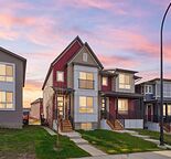 Modern and bright 3-bedroom main floor half-duplex close to all amenities
