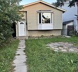 Cozy 2 bed 1 Bath Main floor