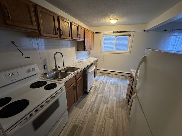 Calgary 1 bedroom Apartment for rent. Property photo: 78219-2