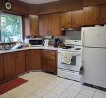 3 Beds 1 bath Main Floor House
