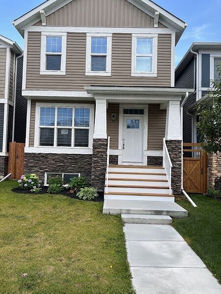 Spacious 3-Bedroom Home for Rent – Red Embers Crescent NE, Calgary