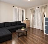 Single Family 3 Bed 2.5 Br Townhouse in Livingston