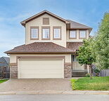 Spacious 3-bed, 2.5-bath Home in Silverado! Immediate Possession Available!