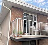 Spacious 3 Bedroom, 1.5 Bath Fourplex in Hunterview NW