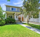 Bright, clean, newly renovated 3 bedroom house in McKenzie Lake