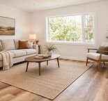 Renovated 2-Bedroom in Elboya | Heat, Water & Parking Included