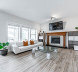 Large, Bright 3 Bedroom Home in NW