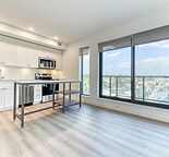 Contemporary 1 bedroom unit in the sought-after ERA building