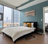 Spacious 2Bed2Bath Corner Suite | Must see