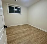 Bright and spacious 2 bedroom basement.