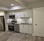 Pet-Friendly 2-Bedroom Basement Suite in Mahogany | Lake Access