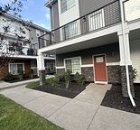 BEAUTIFUL BELMONT TOWNHOUSE IN SW CALGARY PETS WELCOME!