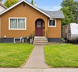 Updated 5-Bedroom Home in Crescent Heights with Large Yard