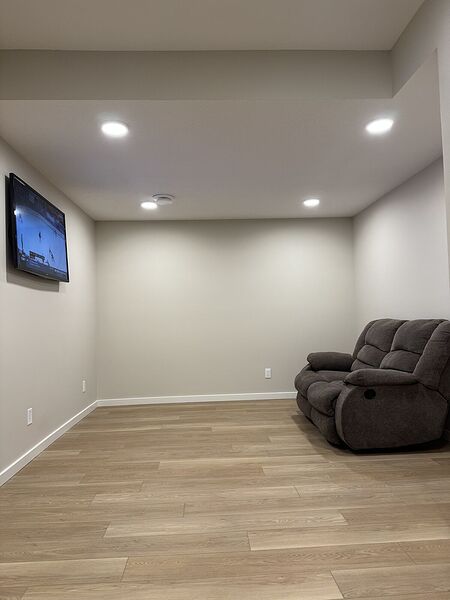 BRAND NEW 2-Bedroom Suite | Osprey Hill| Near WinSport and COP