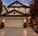 Beautiful 4-Bedroom Home Across from the Park in Copperfield