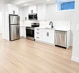 BRAND NEW 2 BEDS 1 BATH LEGAL SUITE IN PRIME CAPITOL HILL