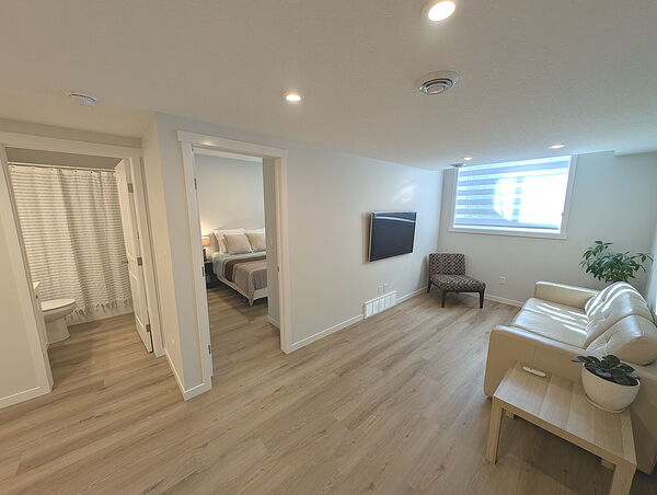 Brand New 1-Bed Basement Suite | Side Entrance | In-Suite Laundry | Semi-Furnish