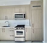 Modern 1 Bed at Frontier | Kensington + Underground Parking