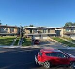 3 Bed; 1.5 Bath Duplex in Bridgeland/Renfrew