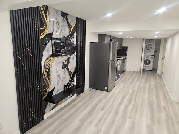 BRAND NEW LEGAL 1-BED BASEMENT | PRIVATE ENTRY & LAUNDRY | CHAPPELLE SW