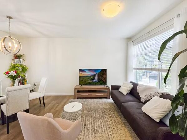 MODERN 3-BEDROOM TOWNHOUSE IN SAGE MEADOWS - $250 off for the first two months when signing a 12-month lease