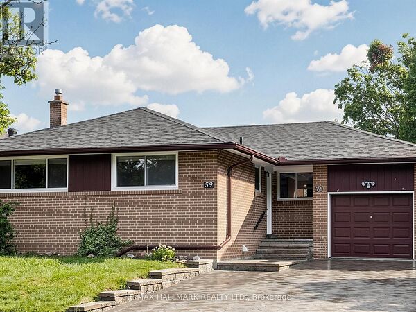 House in Toronto (West Hill)