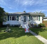 2 Bedroom basement suite - Banff Trail