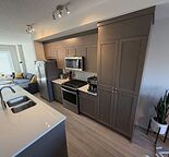 2-Bed, 2.5-Bath Townhouse in Shawnee Slopes — Short walk to LRT