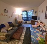 1 bedroom apartment,corner top floor unit) with balcony