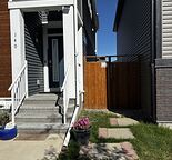 2 Beds, 1 WR, Kitchen and laundry