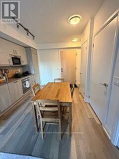 Apartment in Toronto (Church-Yonge Corridor)