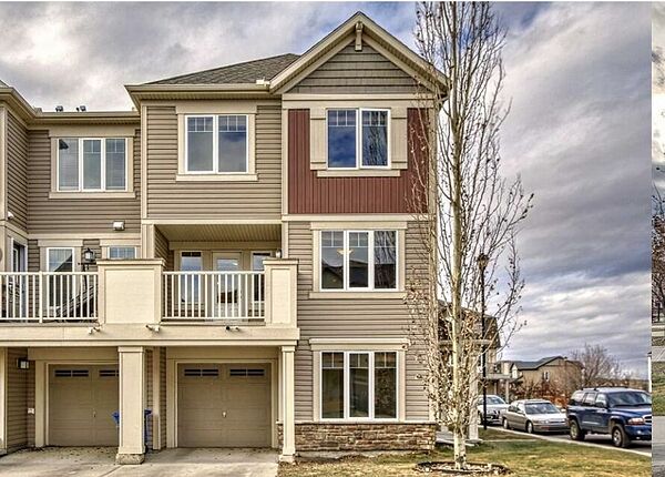 3 bed 2.5 bath attached garage corner townhouse